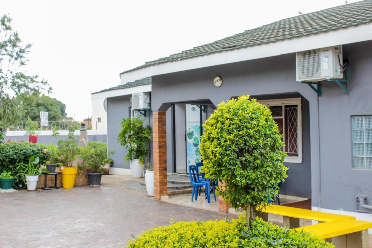 Motseleng Guest House Palapye Exteriér fotografie